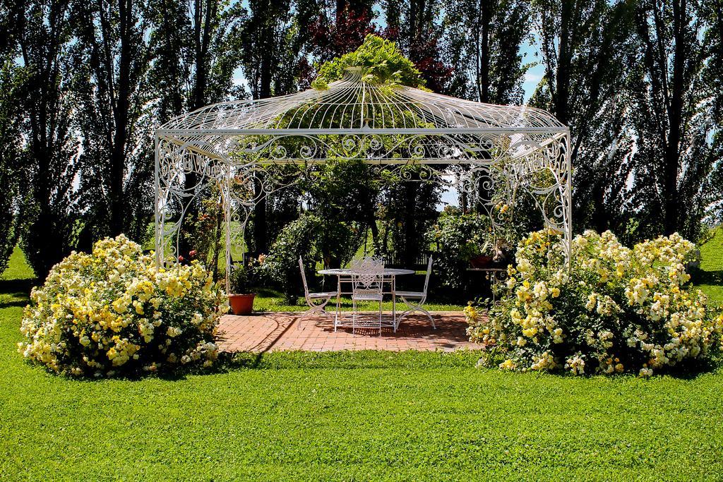Millefiori La Corte Delle Rose Rovigo Exterior photo